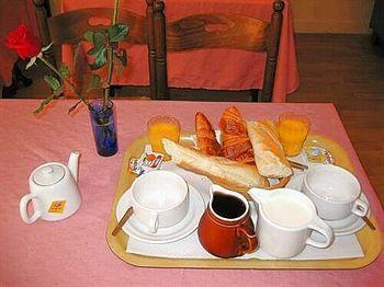 Hotel Des 3 Nations Parigi