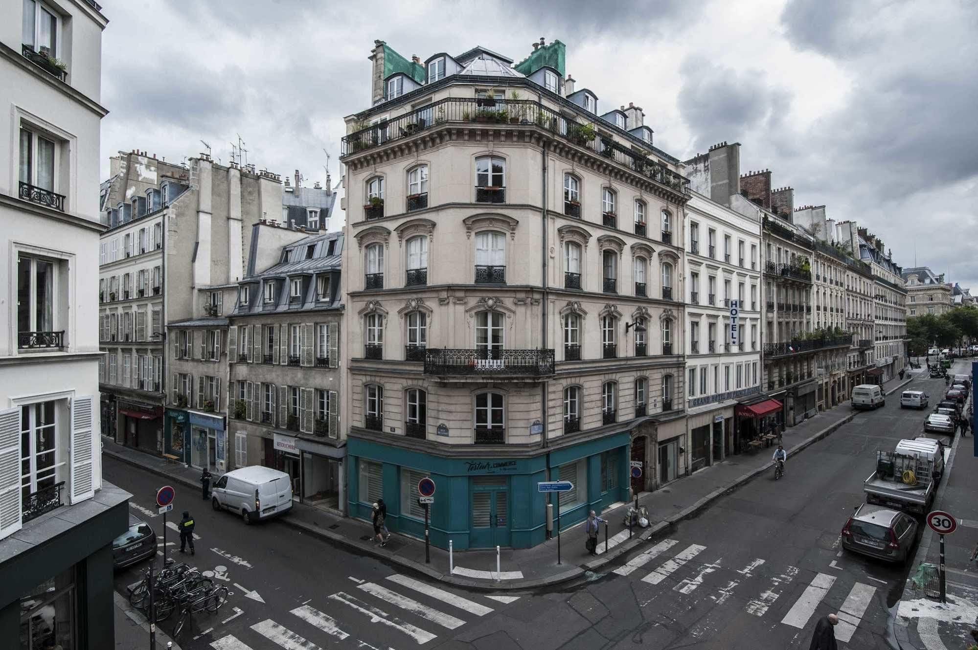 Hotel Des 3 Nations Parigi